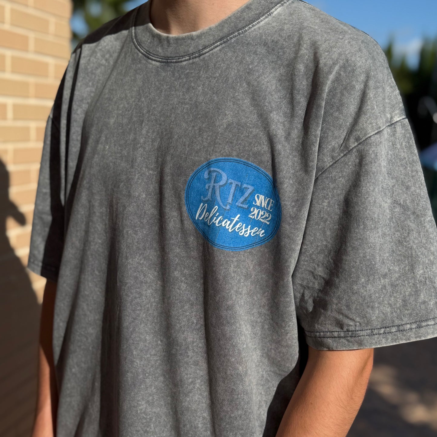 RTZ X PUFFCON 2025 DELI TEE